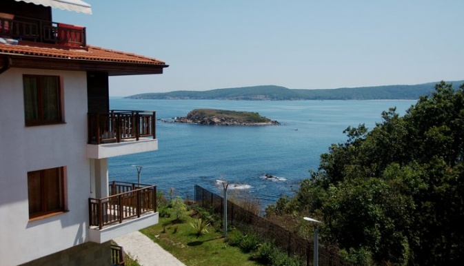 SVETI_TOMA_ARKUTINO_BULGARIA_AIR_TOUR_TRAVEL 